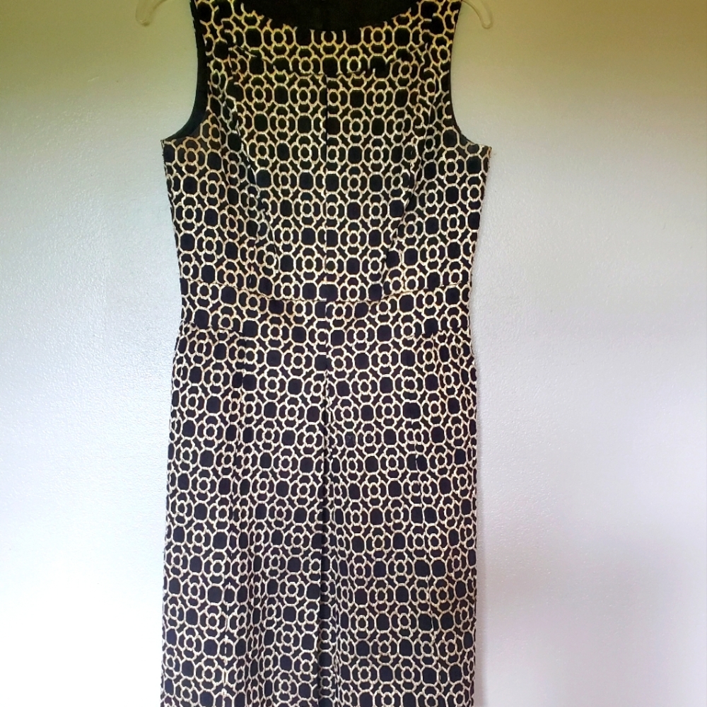 A-line Ralph Lauren black-and-gold knee length dress.